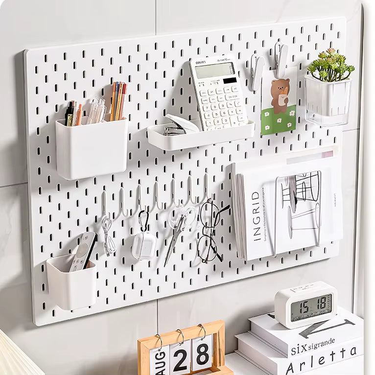 Pegboard Set