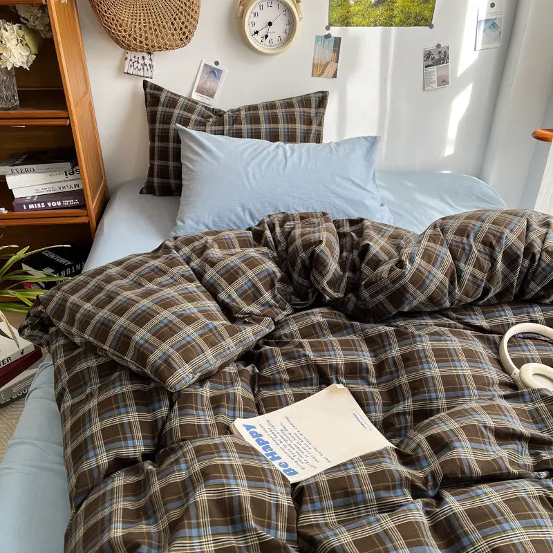 Blue/Brown Checkered Bedding Set